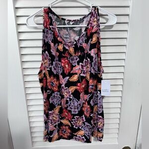 NWT XXL Croft and Barrow black tank top with flowers
